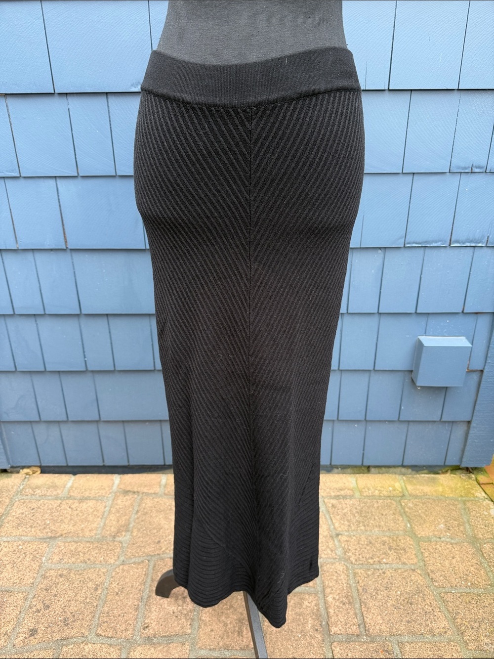 Zara knit long fitted Black Ribbed Maxi Skirt - Sleek Everyday Style M